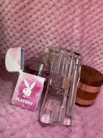 Ryot Acrylic Magnetic Dugout-Playboy Edition Morden Cannabis and Bong Ryot Accessories Ryot Acrylic Magnetic Dugout-Playboy Edition